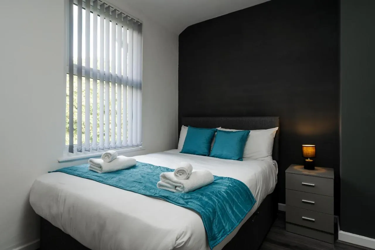 Vichy - Strathcona Suites, Houses In Wavertree Liverpool United Kingdom