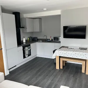 1-bedroom-ground-floor-apartment.bournemouth-hotels.org/