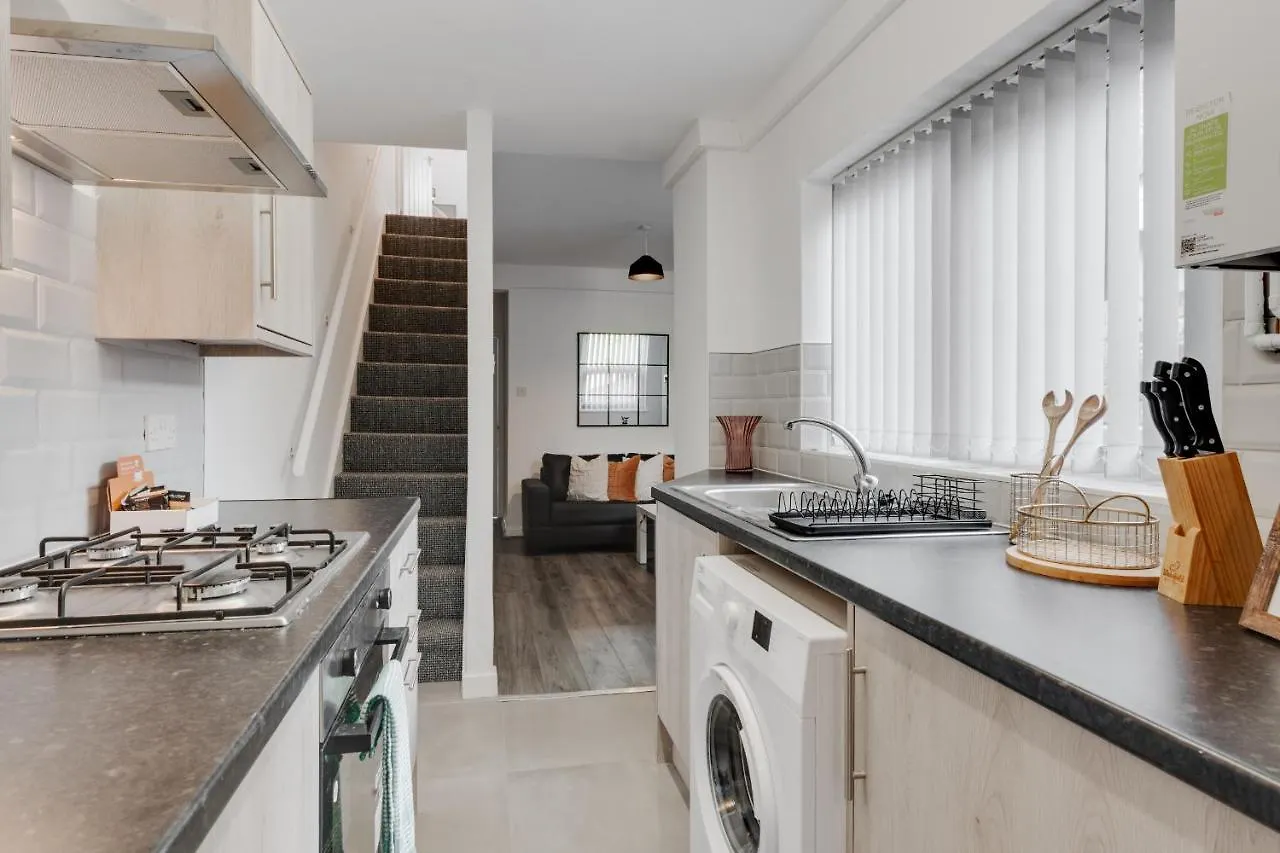 Vichy - Strathcona Suites, Houses In Wavertree Liverpool